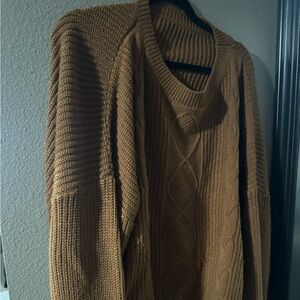 Cable Knit Sweater - Brown
